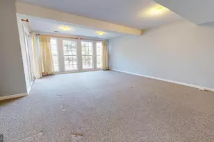 4039 Tournament Ct, Center Valley, PA 18034 - Photo 2