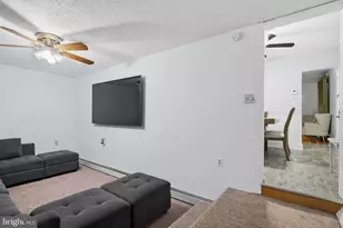 1950 Oxford Dr, Allentown, PA 18103 - Photo 6