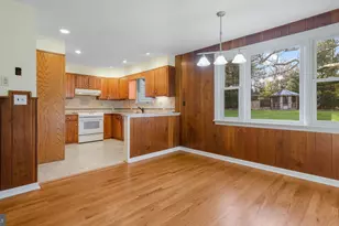 6532 Blue Church Rd S, Coopersburg, PA 18036 - Photo 8