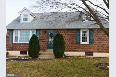 120 Harrison Street, Emmaus, PA 18049 - Photo 2