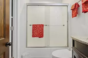 1111 N Broad St, Allentown, PA 18104 - Photo 24