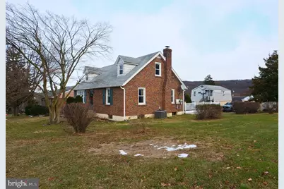 120 Harrison Street, Emmaus, PA 18049 - Photo 4