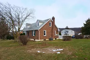 120 Harrison St, Emmaus, PA 18049 - Photo 4