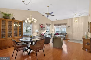 4860 Derby Ln, Macungie, PA 18062 - Photo 4