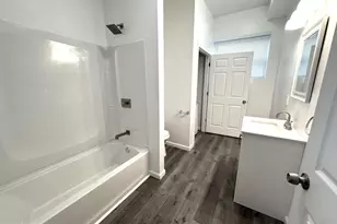 801 W Broad St, Bethlehem, PA 18018 - Photo 6