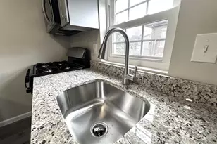 801 W Broad St, Bethlehem, PA 18018 - Photo 30