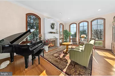 845 Mallard Drive, Whitehall, PA 18052 - Photo 6