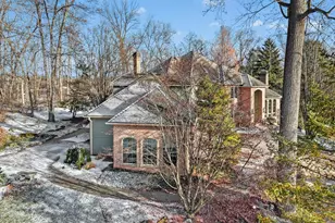 845 Mallard Dr, Whitehall, PA 18052 - Photo 2