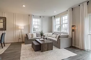 1071 Meadowlark Dr, Fogelsville, PA 18051 - Photo 4