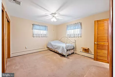 1240 Ridge Avenue, Whitehall, PA 18052 - Photo 12