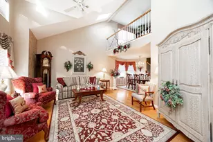 319 Surrey Pl, Macungie, PA 18062 - Photo 6