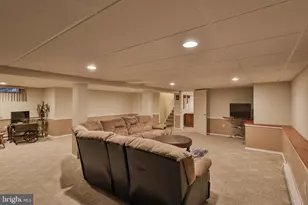 2460 Old Post Rd, Coplay, PA 18037 - Photo 26