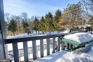 4356 Lotus Ln, Coopersburg, PA 18036 - Photo 34