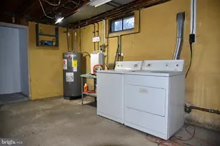 2637 Helen St, Allentown, PA 18104 - Photo 26