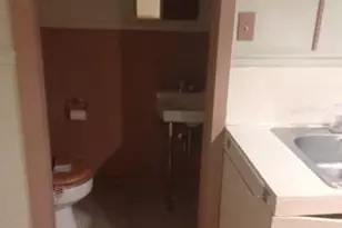 1875 S Wood St, Allentown, PA 18103 - Photo 10