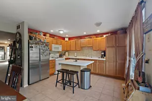 8083 Heritage Dr, Alburtis, PA 18011 - Photo 14