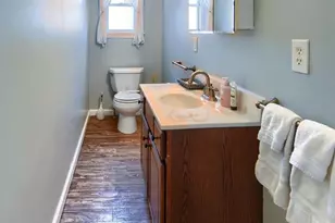 547 Broad St, Emmaus, PA 18049 - Photo 12