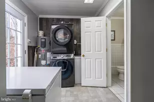 6951 Yeakels Mill Rd, Zionsville, PA 18092 - Photo 24