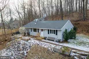 6951 Yeakels Mill Rd, Zionsville, PA 18092 - Photo 98