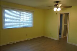 3330 W Congress St, Allentown, PA 18104 - Photo 20