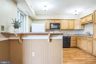 1590 Alta Dr, Whitehall, PA 18052 - Photo 4