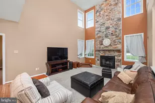 5046 W Saucon Ave, Center Valley, PA 18034 - Photo 18