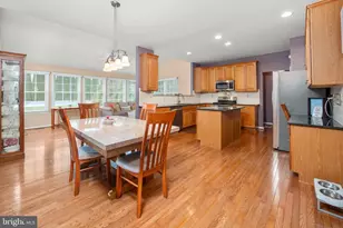 5046 W Saucon Ave, Center Valley, PA 18034 - Photo 20