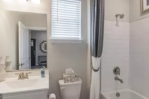 1510 Dresden Dr, Breinigsville, PA 18031 - Photo 8