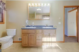 6129 Beverly Hills Rd, Coopersburg, PA 18036 - Photo 20