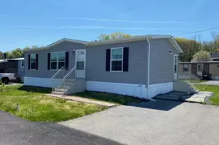 10104 Fernwood Ln, Breinigsville, PA 18031 - Photo 16