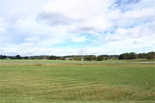 10104 Fernwood Ln, Breinigsville, PA 18031 - Photo 14