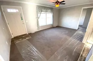 10104 Fernwood Ln, Breinigsville, PA 18031 - Photo 6