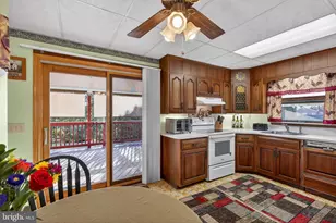 1824 Hilltop Terrace, Bethlehem, PA 18018 - Photo 10