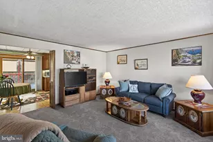 1824 Hilltop Terrace, Bethlehem, PA 18018 - Photo 4