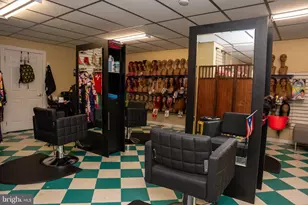 917 W Hamilton St, Allentown, PA 18101 - Photo 1