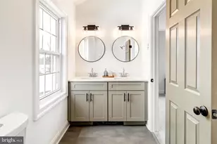 7908 Woodsbluff Run, Fogelsville, PA 18051 - Photo 36