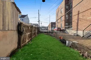 318 N 7th St, Allentown, PA 18102 - Photo 4