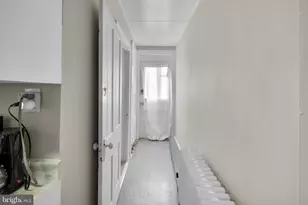 318 N 7th St, Allentown, PA 18102 - Photo 34