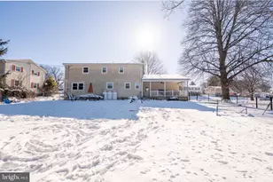 955 Little Lehigh Dr, Emmaus, PA 18049 - Photo 6