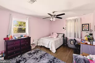 955 Little Lehigh Dr, Emmaus, PA 18049 - Photo 12