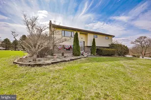 7580 Kings Hwy, New Tripoli, PA 18066 - Photo 2