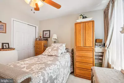 955 Yorkshire Drive, Breinigsville, PA 18031 - Photo 32