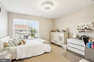 955 Yorkshire Dr, Breinigsville, PA 18031 - Photo 28