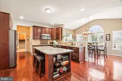 955 Yorkshire Drive, Breinigsville, PA 18031 - Photo 14