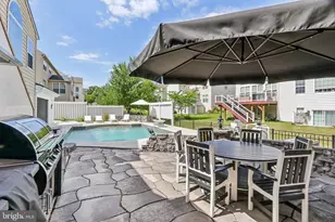 955 Yorkshire Dr, Breinigsville, PA 18031 - Photo 62