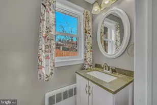 630 N 2nd St, Emmaus, PA 18049 - Photo 42