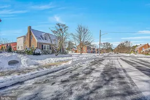 630 N 2nd St, Emmaus, PA 18049 - Photo 2