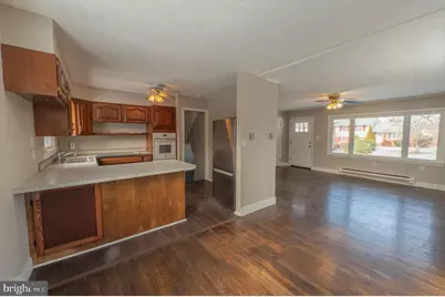 1424 Grace Street, Allentown, PA 18103 - Photo 6