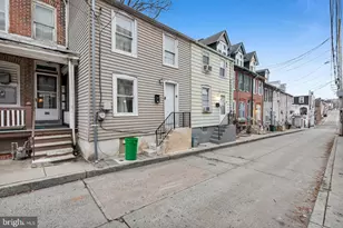 423 N Hall St, Allentown, PA 18102 - Photo 2