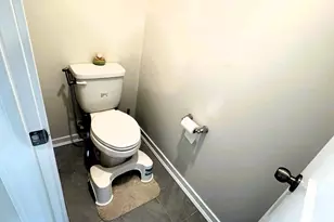 7573 Clayton Ave, Coopersburg, PA 18036 - Photo 10